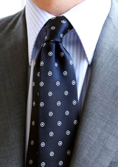 TIE STATION ドット
