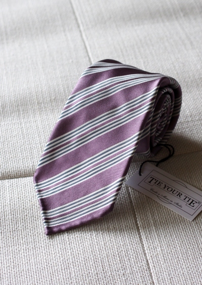 TIE YOUR TIE STRIPE